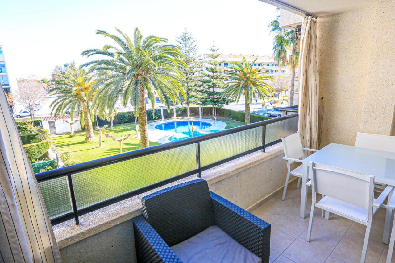 カンブリルスRegata Litoral Costa Dorada - Only Familiesアパートメント エクステリア 写真