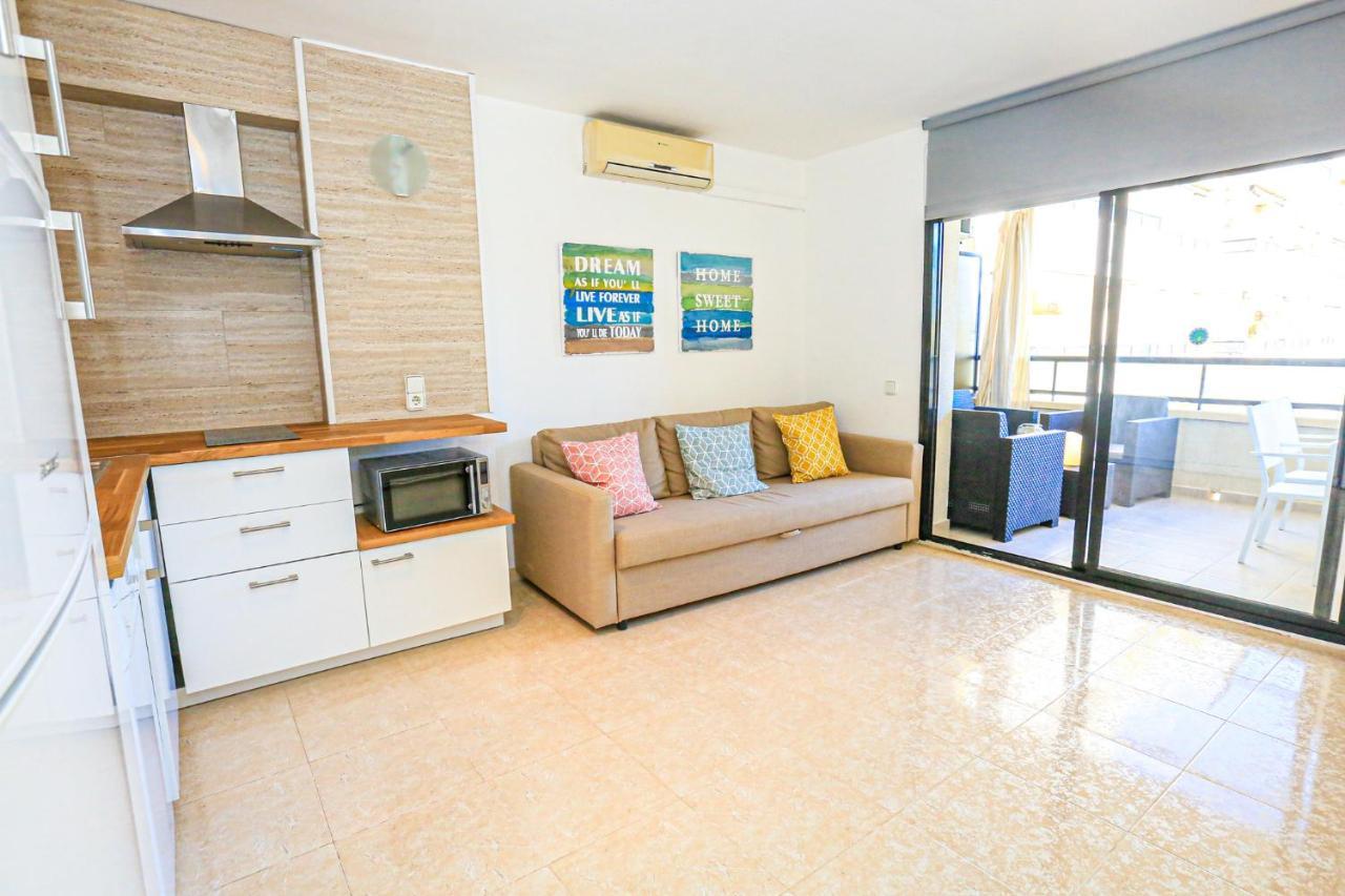 カンブリルスRegata Litoral Costa Dorada - Only Familiesアパートメント エクステリア 写真