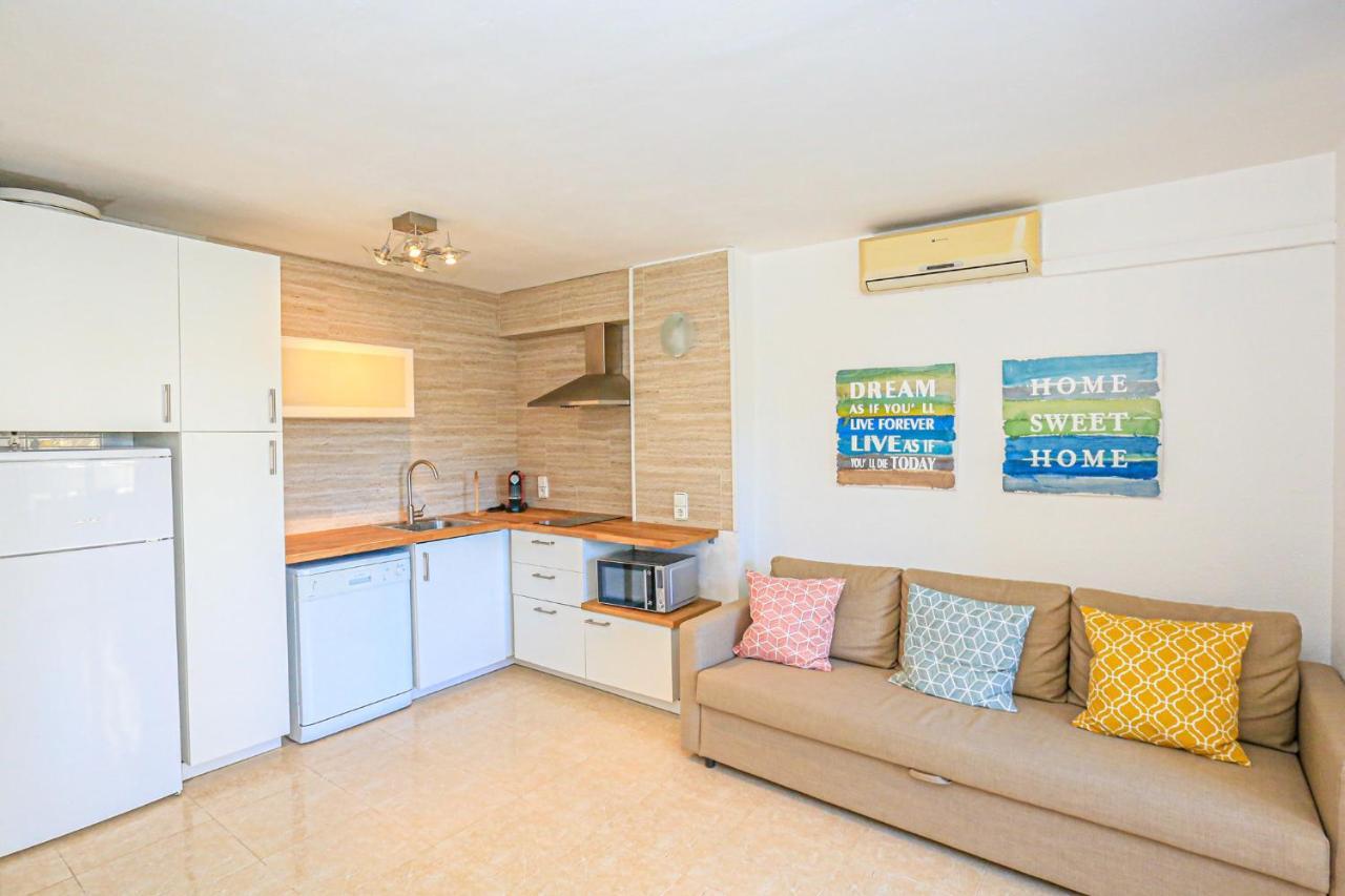 カンブリルスRegata Litoral Costa Dorada - Only Familiesアパートメント エクステリア 写真