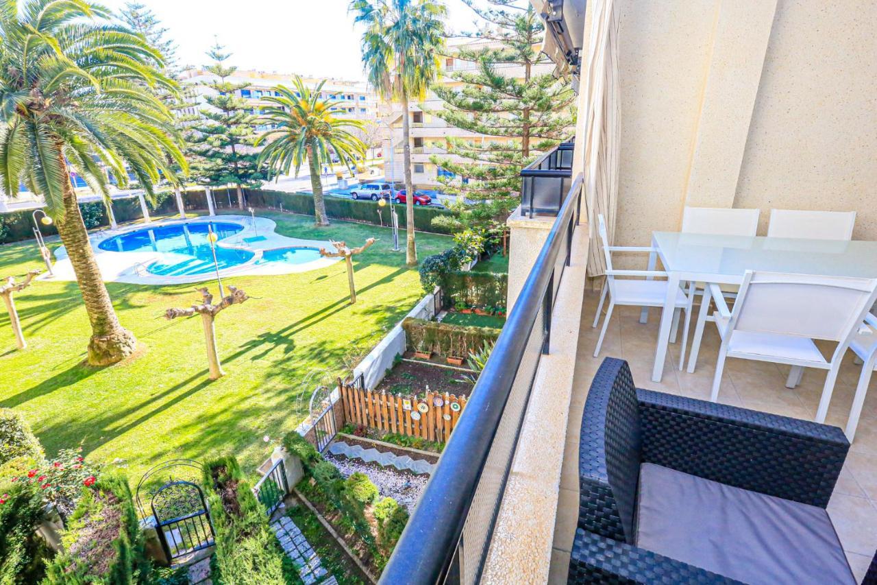 カンブリルスRegata Litoral Costa Dorada - Only Familiesアパートメント エクステリア 写真